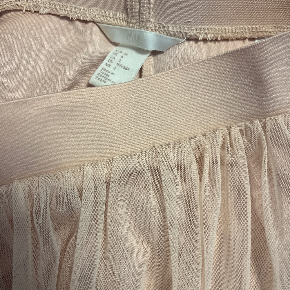 HM TULLE SKIRT